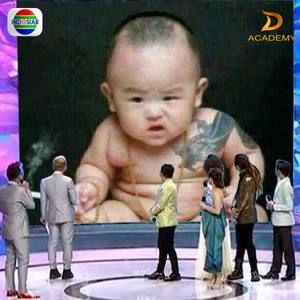 Meet your Posher, Michael